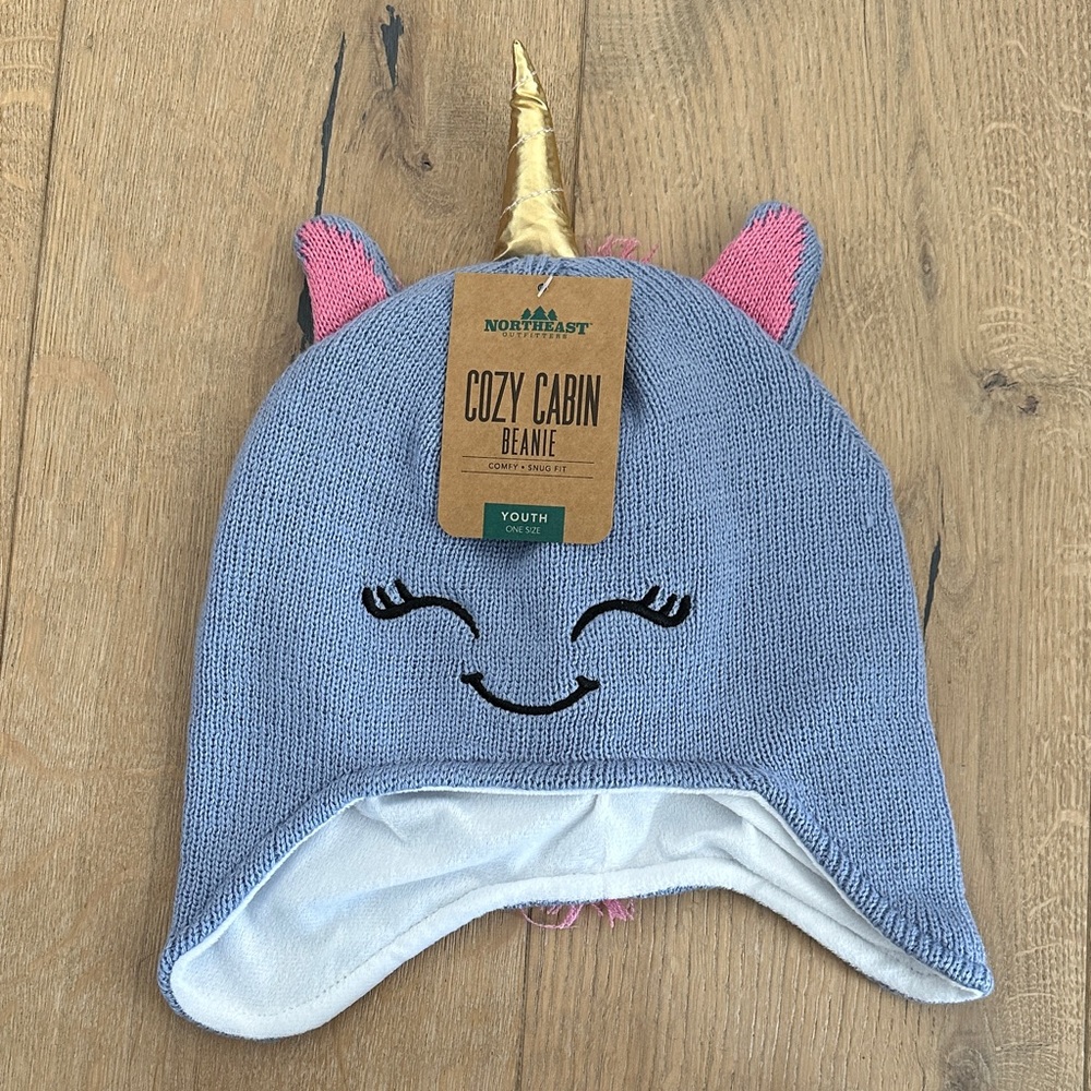 Northeast Outfitters | Cozy Cabin Unicorn Beanie - Periwinkle and Pink
